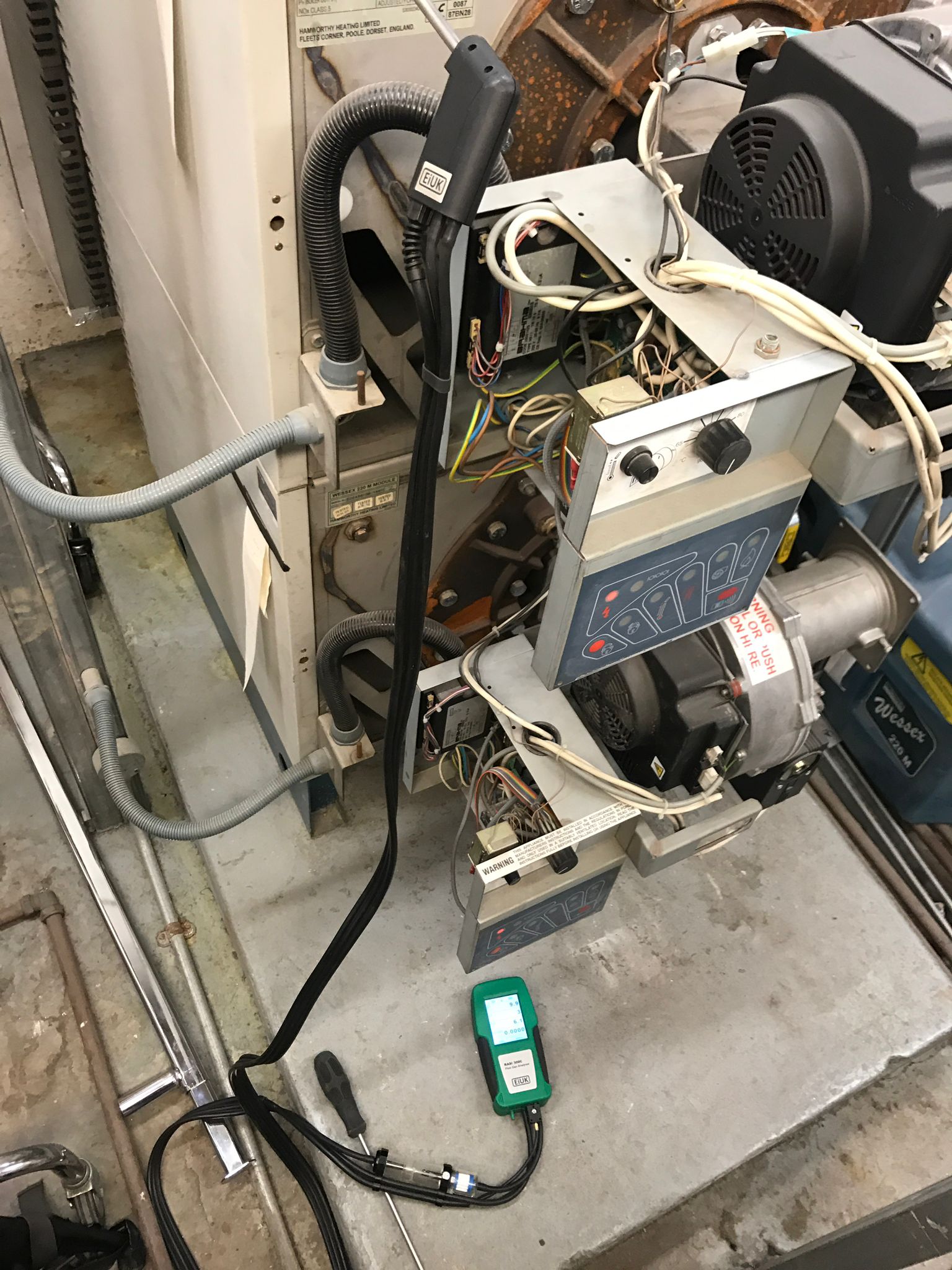 gas safe registered engineer near me Earlsfield, SW18